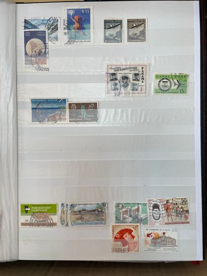 65 Albums Vrac du Monde dont USA, Asie, Afrique,...