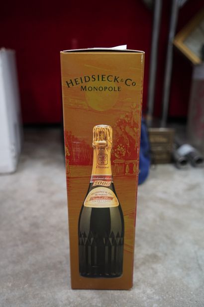 1 bouteille de champagne Heidsieck Co, Diamant...
