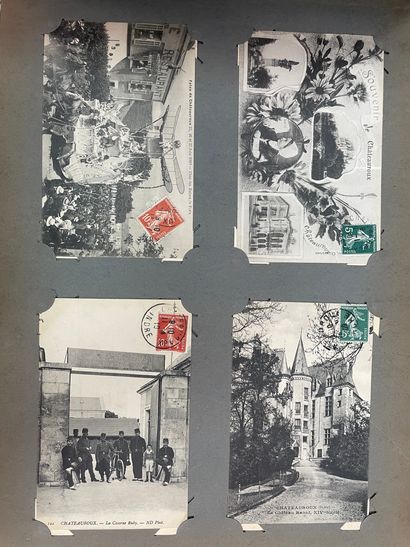 Trois albums de cartes postales ancienne...