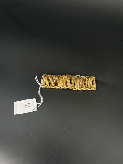 Bracelet à mailles torsadées en or 18K (750)....