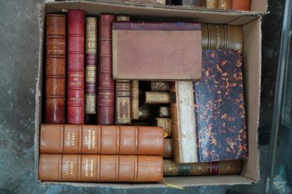 Réunion de livres reliés, dont Emile Augier,...