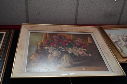 Ecole moderne, Nature morte au bouquet de...