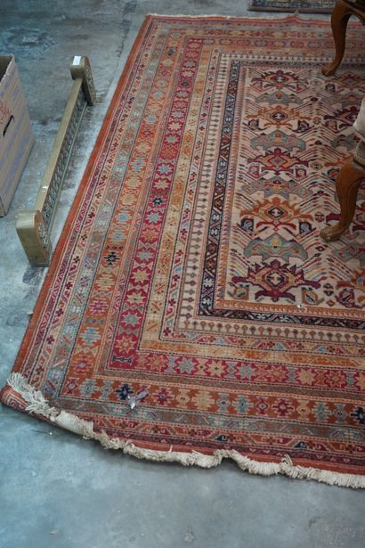 Réunion de quatre tapis, Orient ou Afrique...