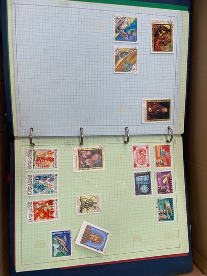 65 Albums Vrac du Monde dont USA, Asie, Afrique,...