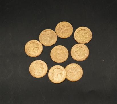 9 pièces de 20 francs or 1909. Poids : 58,1...