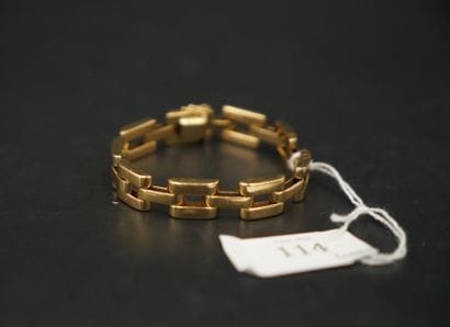 Bracelet en or 18K (750). Poids : 45,1 g...