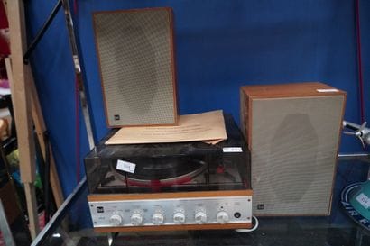 DUAL HS37, platine et deux enceintes