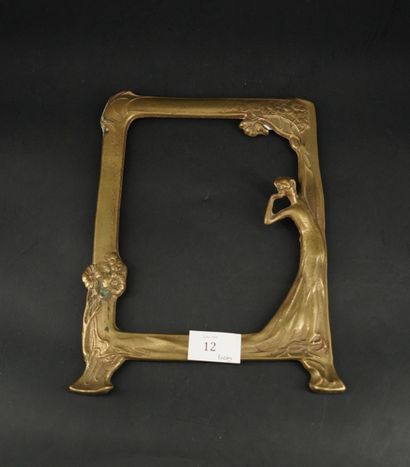 Miroir en bronze. Art nouveau