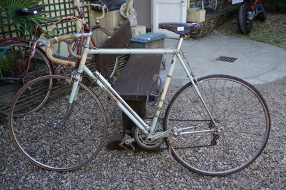 Vélo Europ. En l'état.
