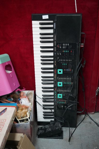 BARBIE, ensemble de jouets, poupées ; jeux...