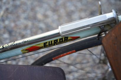 Vélo Europ. En l'état.