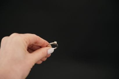 Solitaire en platine ornée d'un diamant taille...