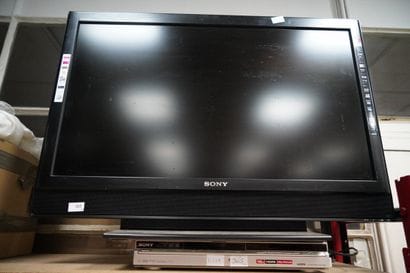 SONY, téléviseur et lecteur DVD. Fonctionnement...