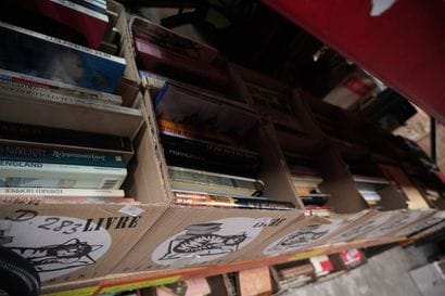 Importante réunion de volumes brochés : voyage,...