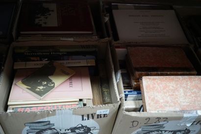 Importante réunion de volumes brochés : Russie,...