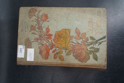 Réunion de cartes postales anciennes : cyclisme,...