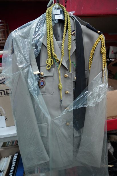 MILITARIA, tenue du 151eme régiment d'infanterie....