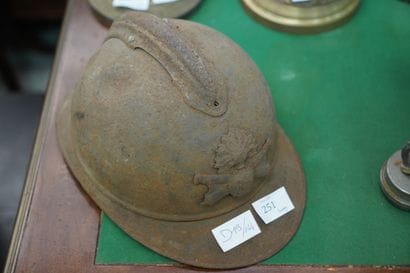 Militaria, casque d'artillerie, Premiere...