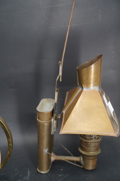 Ensemble d'appliques et luminaire en métal...