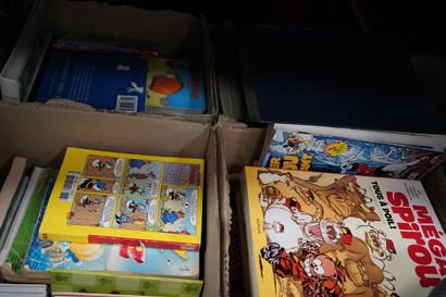 Ensemble de vinyles, livres pour enfant,...