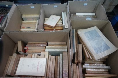 Réunion de volumes brochés comprenant : Montherlant,...