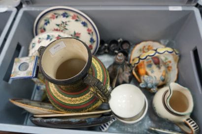 Ensemble de céramiques décoratives comprenant...