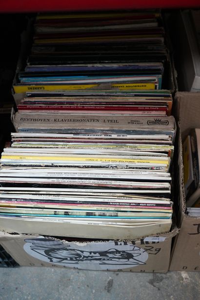 Ensemble de vinyles, livres pour enfant,...