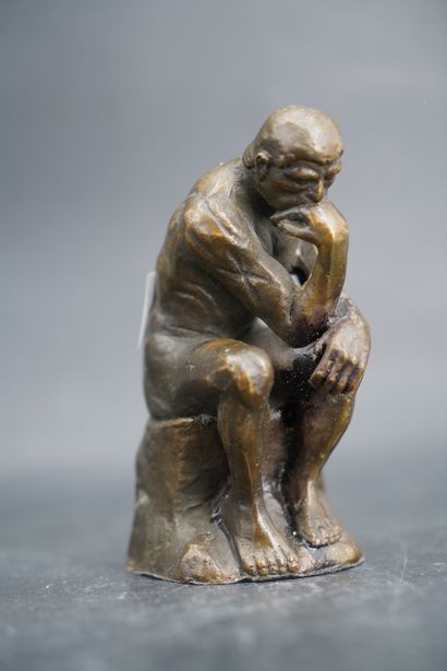 D'après Rodin, Le penseur, sujet en bronze...