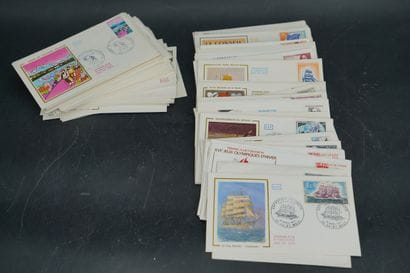 Ensemble d'enveloppes Premier Jour. En l'état....