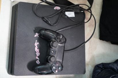 * Console de jeux Playstation 4
Fonctionnement...