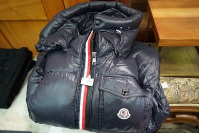 * Doudoune Homme bleue en nylon laqué marque...