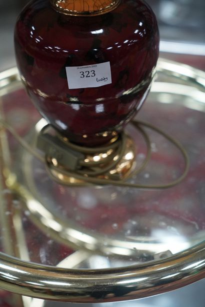 LE DAUPHIN, pieds de lampe de forme balustre...