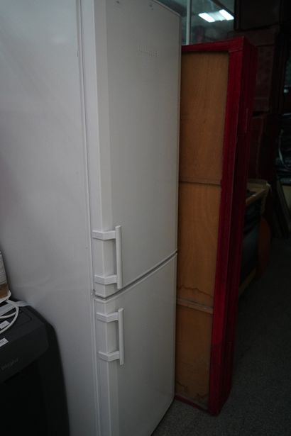 Réfrigérateur congélateur Liebherr. Le fonctionnement...