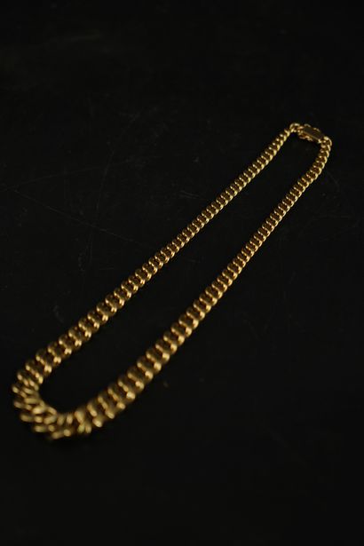 Chaîne de cou en or jaune 18K (750). Poids....