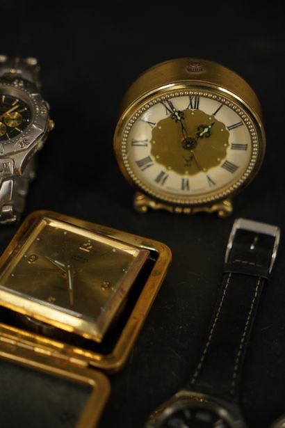 Reveils LANCEL et JAZ. On joint une montre...
