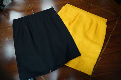 YVES SAINT LAURENT RIVE GAUCHE, Réunion comprenant...