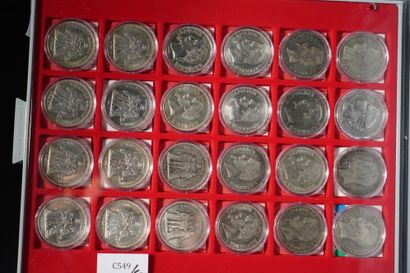 Ensemble de 24 pièces de 5 francs en argent...