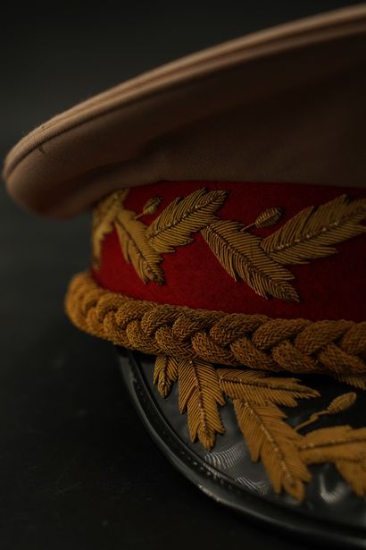 R.C.A. casquette de général de brigade.