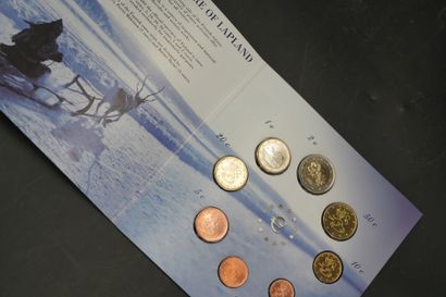9 coffrets euros : Pologne 2003, Chypre Essai...
