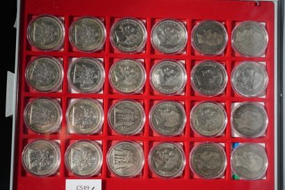 Ensemble de 24 pièces de 5 francs en argent...