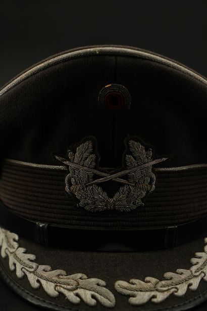 R.F.A. casquette d'officier supérieur de...