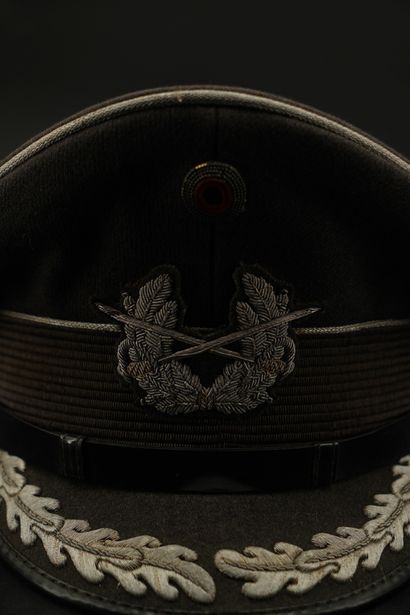 R.F.A. casquette d'officier supérieur de...