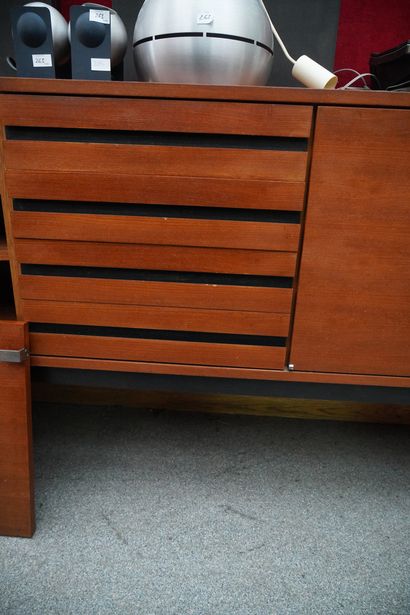 AMEUBLEMENT NF. Enfilade en bois de placage...