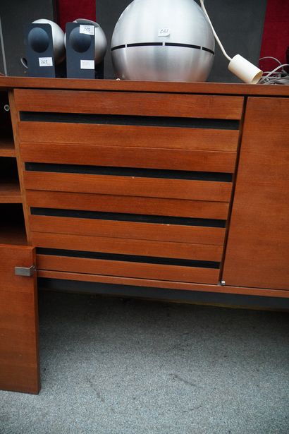 AMEUBLEMENT NF. Enfilade en bois de placage...