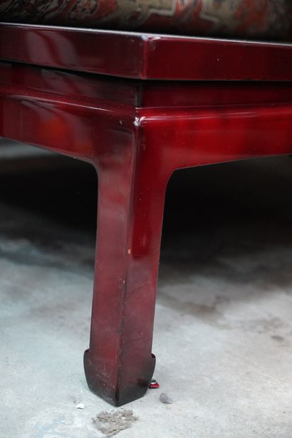 Table basse de forme carrée, paire de bouts...
