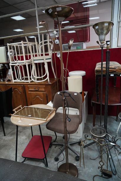 Fauteuil de bureau en métal tubulaire sur...
