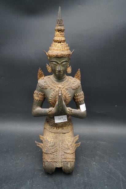 Statuette en bronze d'Asie du Sud - Est....