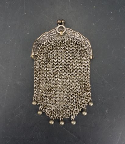 Porte monnaie en argent. Poids. 22,5 gra...
