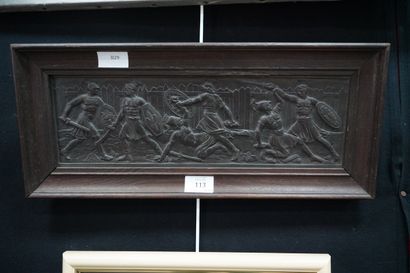 Bas-relief en métal patiné à décor d'une...