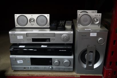 Eléments de chaîne Hi-Fi PHILIPS et enceintes,...